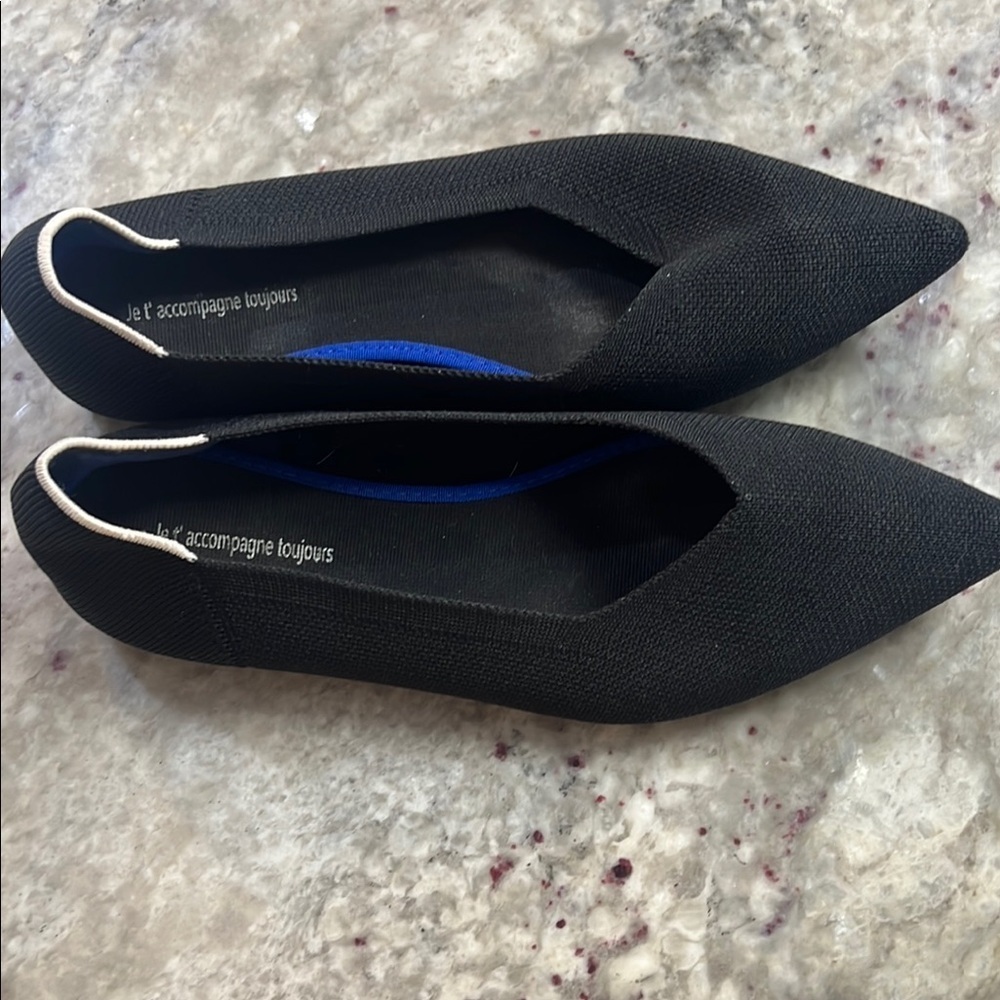 Black Women's Flats - Picture 3 of 6